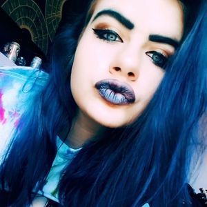 Meet your Posher, Linn